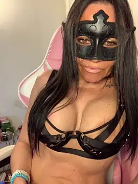 Snapshot of vicvictoriax chatting on 03-03-25, 09:15 vicvictoriax online show from 03-03-25, 09:15