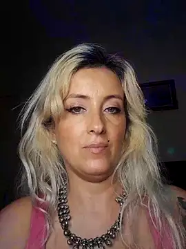 Snapshot of DesireSatler chatting on 02-28-25, 04:54 DesireSatler online show from 02-28-25, 04:54