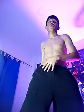 Troy Daniels online show from 12-02-24, 02:42