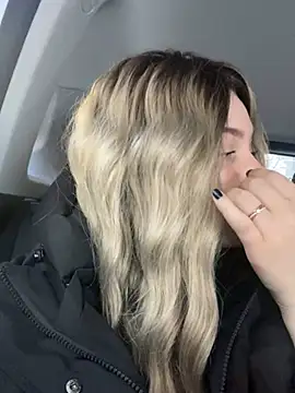 KikiWatson online show from 12-19-24, 08:02