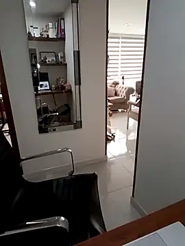 your red rose  online show from 12-10-24, 05:11