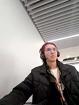 your red rose  online show from 03-06-25, 04:17