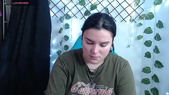 Nika 1  online show from 06-30-26, 12:44