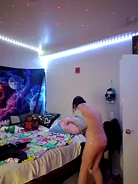 thatonespicychick online show from 12-30-24, 05:37