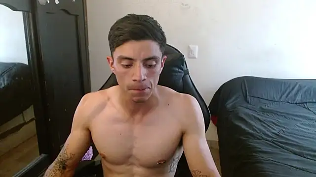 Snapshot of kv___xxx_ chatting on 09-29-25, 08:46 kv   xxx  online show from 09-29-25, 08:46