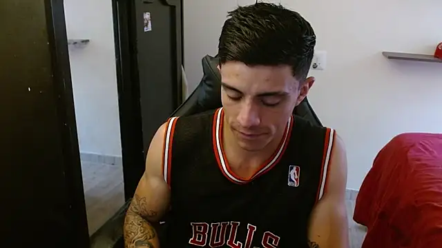 kv   xxx  online show from 11-28-25, 08:33