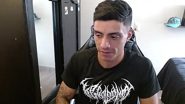 kv   xxx  online show from 02-04-26, 08:36