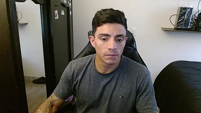 kv   xxx  online show from 02-18-26, 04:47