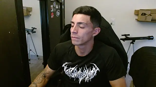 kv   xxx  online show from 04-21-26, 08:55