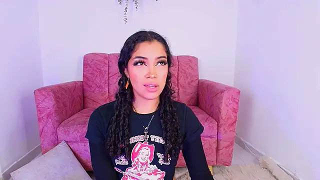 Snapshot of Sara_Jhonson chatting on 09-13-25, 11:59 Sara Jhonson online show from 09-13-25, 11:59