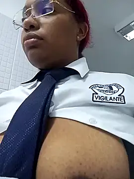 Cinnamon-Skin online show from 12-31-24, 07:10