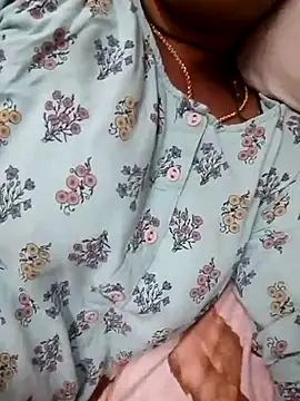 Snapshot of sneha_telugu_girl chatting on 12-10-24, 08:51 sneha telugu girl online show from 12-10-24, 08:51