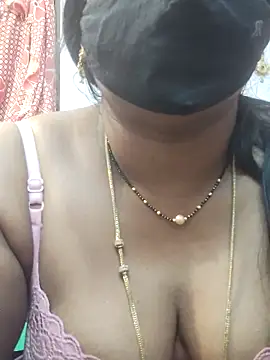 Snapshot of sana14 chatting on 05-15-26, 11:45 sana14 online show from 05-15-26, 11:45