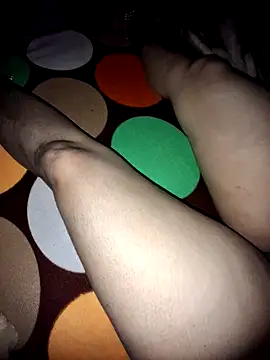 Snapshot of menakshiiikaur chatting on 03-21-25, 06:40 menakshiiikaur online show from 03-21-25, 06:40