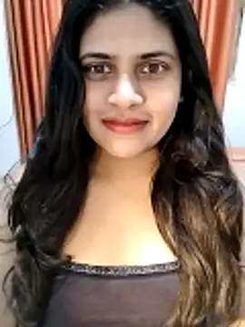 Snapshot of chanu174174 chatting on 06-12-26, 04:11 chanu174174 online show from 06-12-26, 04:11
