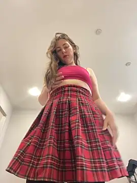 Snapshot of Topvi_ chatting on 11-23-25, 10:37 Topvi online show from 11-23-25, 10:37