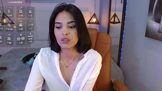 Snapshot of AlessiaVal_ chatting on 03-11-25, 11:33 AlessiaVal online show from 03-11-25, 11:33