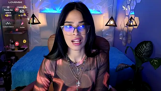 AlessiaVal  online show from 11-10-25, 02:05