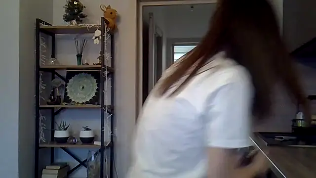 jainesummer online show from 12-18-24, 07:15