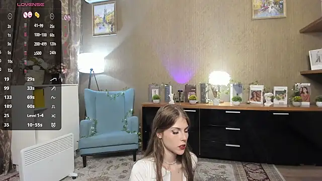 DarleneHatt online show from 10-05-25, 09:34