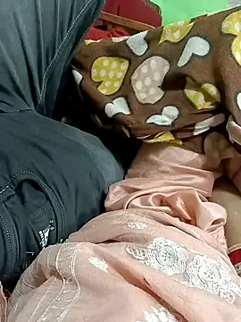 Snapshot of QUEEN-X-CPL chatting on 12-30-24, 07:53 QUEEN-X-CPL online show from 12-30-24, 07:53