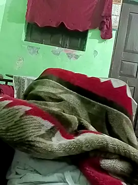 Snapshot of QUEEN-X-CPL chatting on 02-22-25, 05:57 QUEEN-X-CPL online show from 02-22-25, 05:57