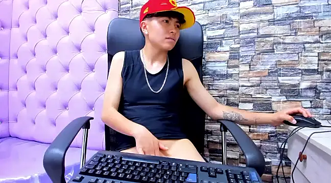 Snapshot of Im_Mathias chatting on 12-05-24, 06:21 Im Mathias online show from 12-05-24, 06:21