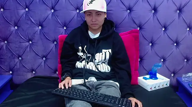 Snapshot of Im_Mathias chatting on 01-11-25, 02:41 Im Mathias online show from 01-11-25, 02:41