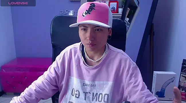 Snapshot of Im_Mathias chatting on 03-07-25, 02:04 Im Mathias online show from 03-07-25, 02:04