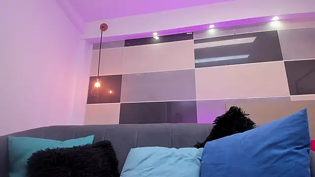 Zara Jackson online show from 12-01-25, 08:41