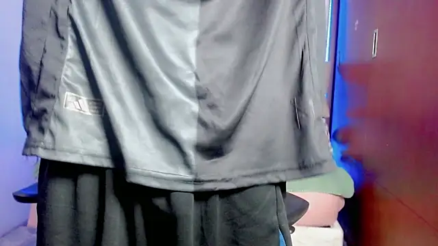 johnny cagee online show from 12-15-25, 03:33