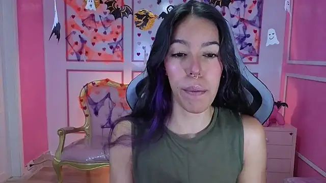 stephania t online show from 10-29-25, 12:18