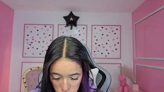 stephania t online show from 01-10-26, 12:29