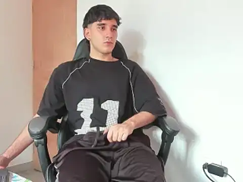 leo030809 online show from 03-20-25, 06:53