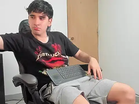 leo030809 online show from 04-28-26, 10:15