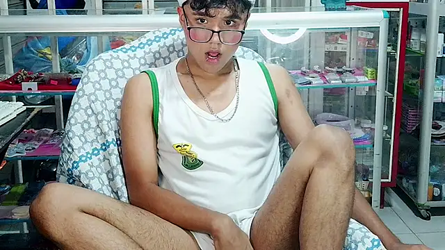 Snapshot of Baby_Cream chatting on 12-18-24, 07:36 Baby Cream online show from 12-18-24, 07:36