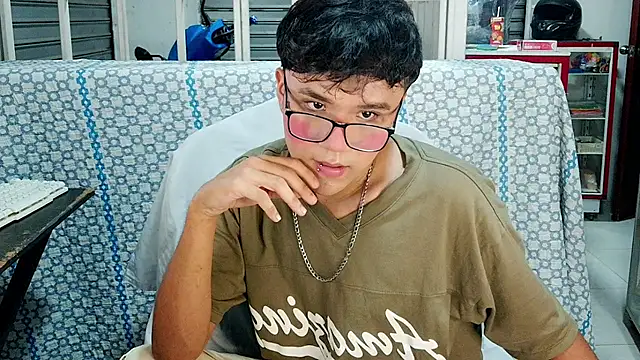 Snapshot of Baby_Cream chatting on 12-19-24, 04:34 Baby Cream online show from 12-19-24, 04:34