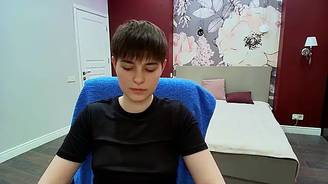 EmiliaYours online show from 03-24-26, 03:50