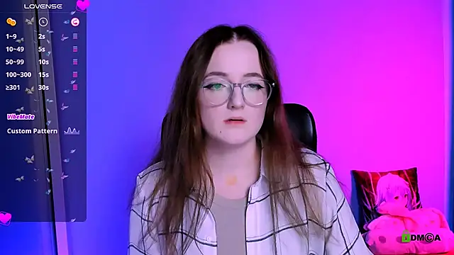 luna berryy online show from 11-25-25, 08:20