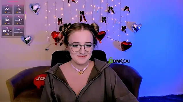 luna berryy online show from 02-20-26, 08:20