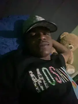 Snapshot of ElNegroRony chatting on 02-08-25, 09:46 ElNegroRony online show from 02-08-25, 09:46