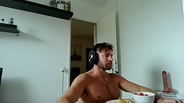 alpha-hunk online show from 04-20-26, 01:36