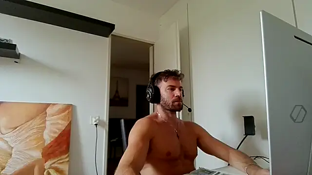 alpha-hunk online show from 07-19-26, 09:35