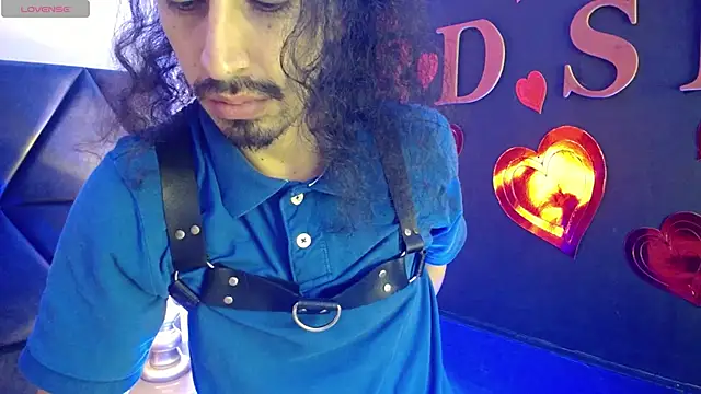 Sr Magnus  online show from 02-28-25, 08:42