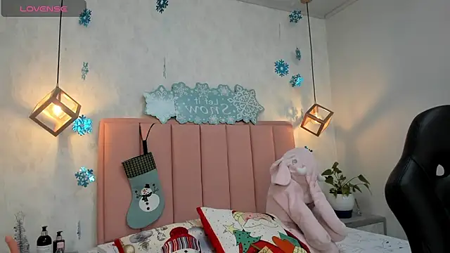 MAYROBERTSS online show from 12-19-24, 12:23