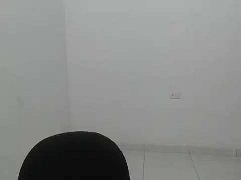Snapshot of estefania224 chatting on 05-01-26, 12:48 estefania224 online show from 05-01-26, 12:48