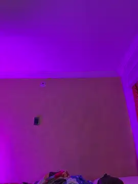 aurora divine online show from 03-05-26, 09:11