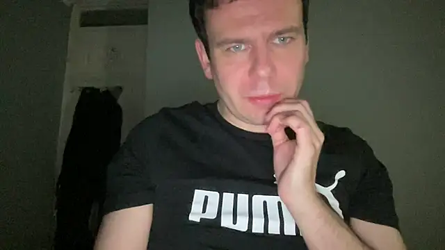 Snapshot of GotItGoin chatting on 05-12-26, 12:41 GotItGoin online show from 05-12-26, 12:41