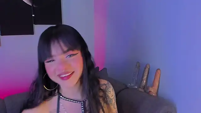 Snapshot of maddy_walker chatting on 12-26-24, 08:11 maddy walker online show from 12-26-24, 08:11