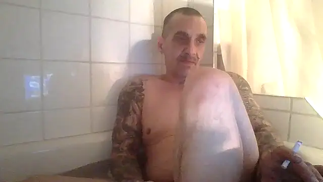 CandiedPompano online show from 12-16-25, 11:43